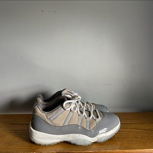 Jordan 11 cool grey low size 10.5
